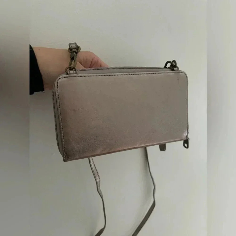 The Sak Silver Crossbody Wallet - Picture 4 of 9